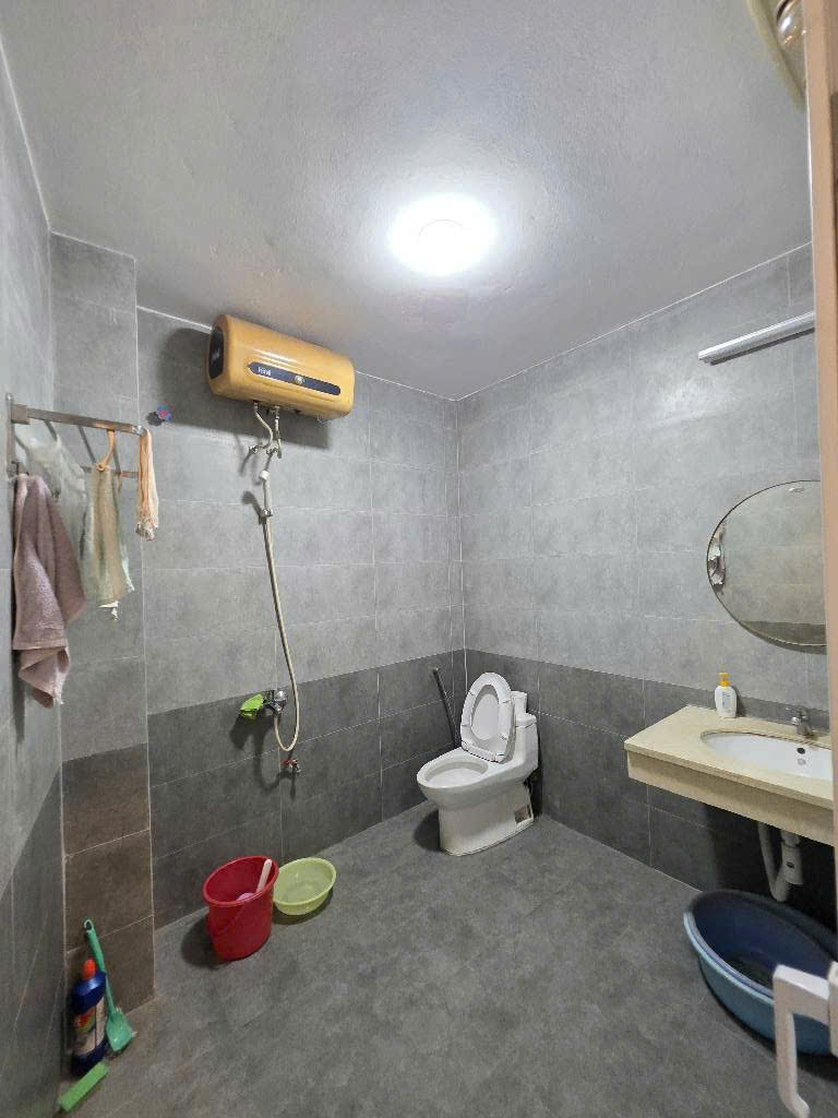 Bán lô đất 53m² phố Quan Nhân, ngõ ô tô thông, mặt tiền 5m, giá 13 tỷ